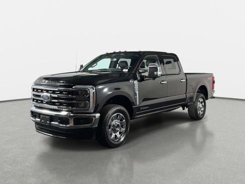 Used 2025 Ford F250 King Ranch w/ Chrome Package AWD/4WD image 7