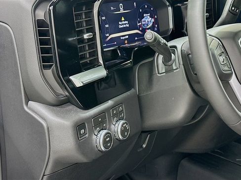 New 2026 GMC Sierra 2500 SLE AWD/4WD image 10
