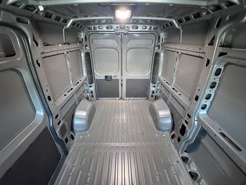 Used 2026 RAM ProMaster 1500 w/ Safety Group FWD image 12