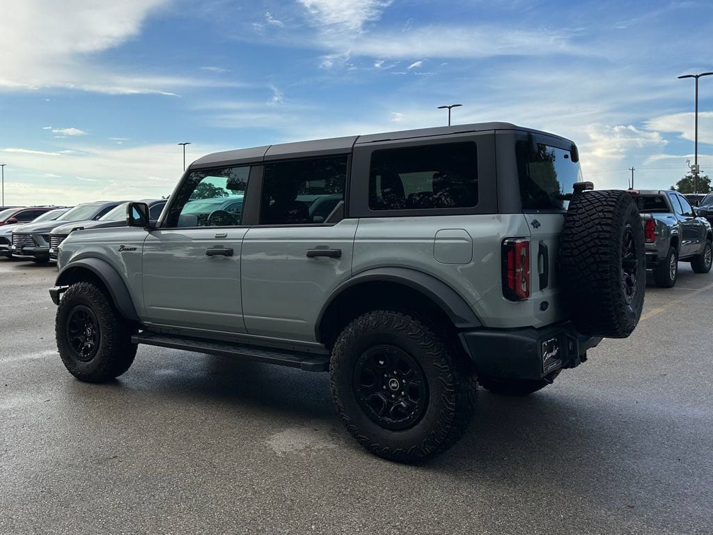 Used 2023 Ford Bronco Wildtrak AWD/4WD image 7