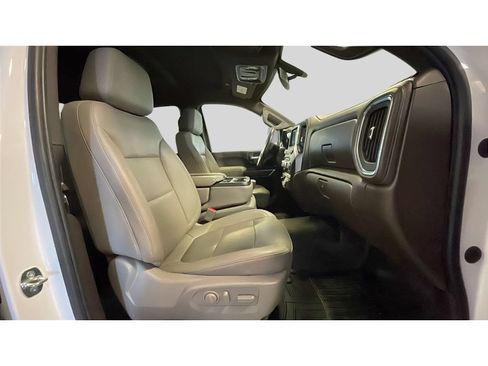 Used 2022 GMC Sierra 2500 SLT w/ Gooseneck/5TH Wheel Package AWD/4WD image 16