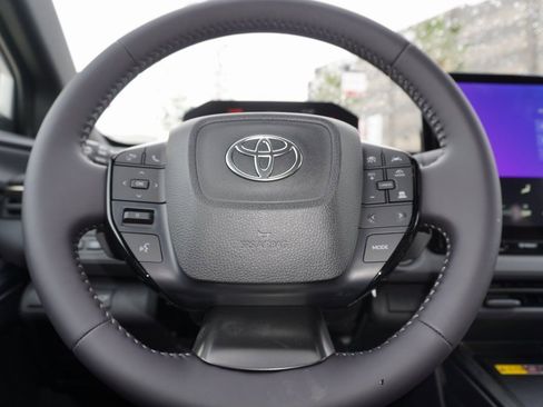 New 2026 Toyota bZ XLE Plus image 18