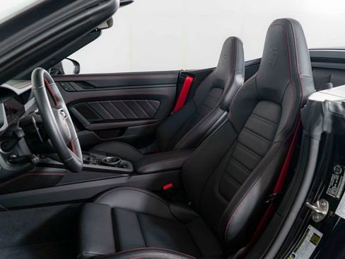 Used 2025 Porsche 911 Carrera 4 GTS AWD/4WD image 15