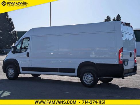 Used 2023 RAM ProMaster 3500 w/ Convenience Group FWD image 5