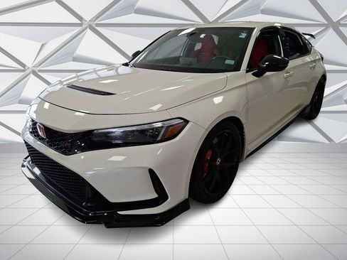 Used 2023 Honda Civic Type R image 5