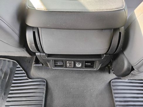 Used 2019 Chevrolet Silverado 1500 RST w/ All-Star Edition RWD image 21