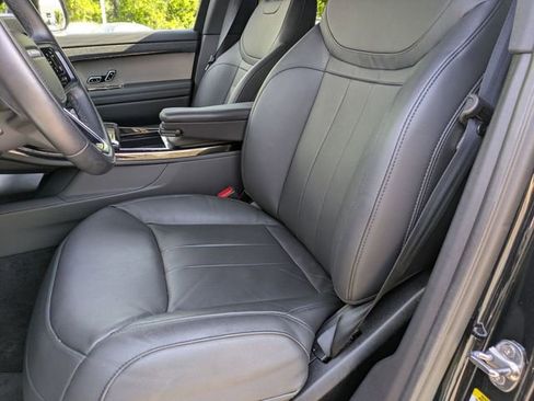 Used 2025 Land Rover Range Rover Sport S image 23