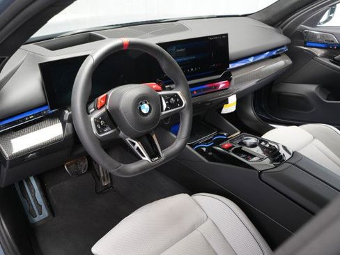 Used 2026 BMW M5 w/ Carbon Package image 43