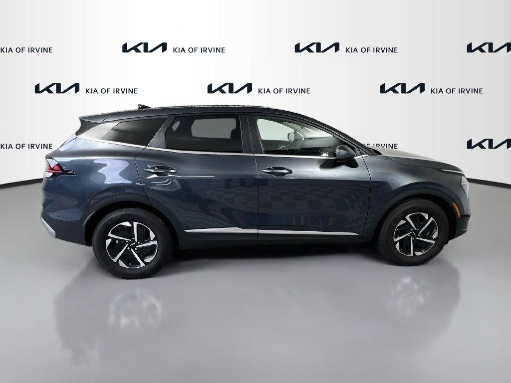 Used 2025 Kia Sportage LX FWD image 10