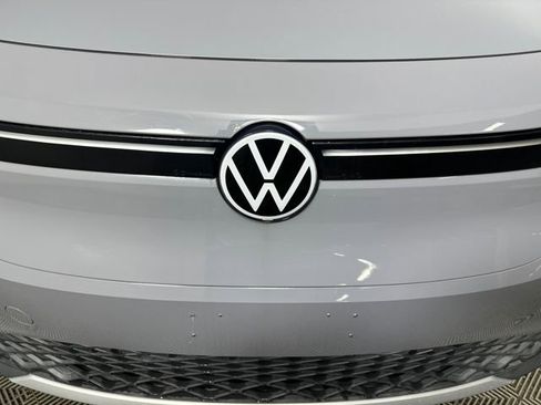 Used 2022 Volkswagen ID.4 Pro S w/ Gradient Package image 9
