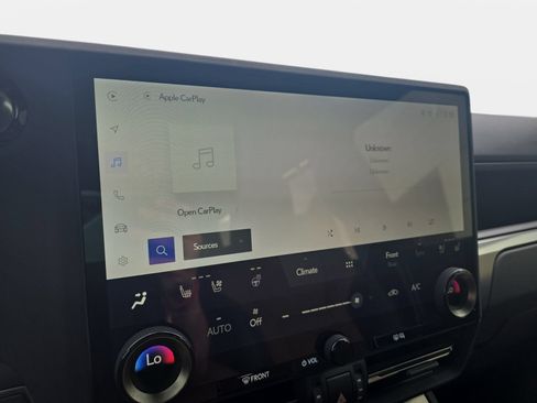 Used 2024 Lexus GX 550 w/ Accessory Package (Z1) AWD/4WD image 21