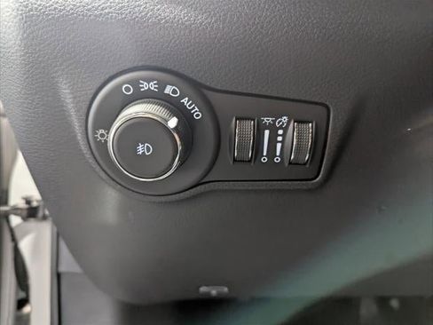 New 2026 Jeep Compass Limited image 44