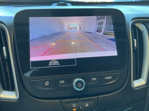 Used 2024 Chevrolet Malibu LT image 15