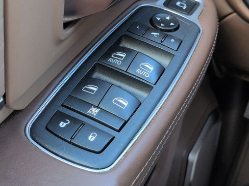 Used 2021 RAM 3500 Limited image 24