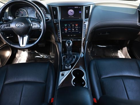 Used 2018 INFINITI Q50 Luxe image 2