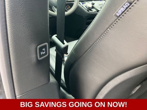 New 2026 Chrysler Pacifica Select w/ S Appearance Package image 24