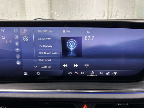 New 2025 Buick Envision Preferred image 48