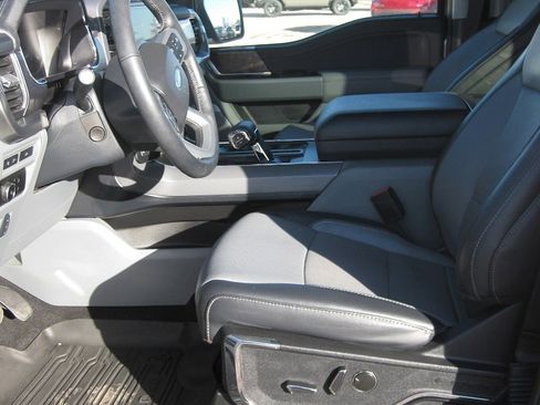 Used 2023 Ford F150 Lariat w/ Equipment Group 502A High image 9