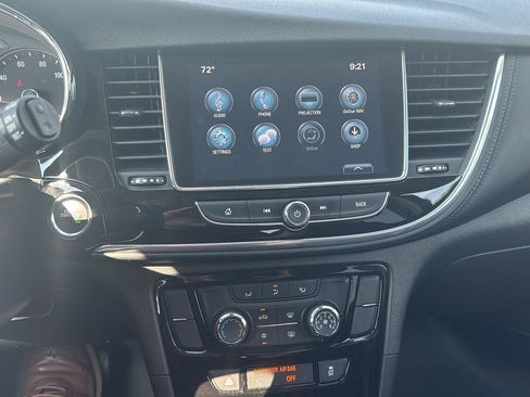 Used 2020 Buick Encore Preferred FWD image 13