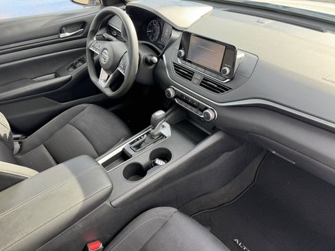 Used 2022 Nissan Altima 2.5 S image 19