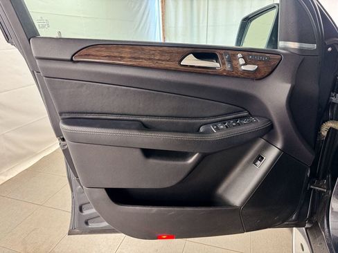 Used 2017 Mercedes-Benz GLS 450 4MATIC image 16