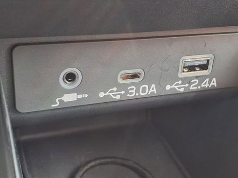 Certified 2025 Subaru Outback Premium image 16