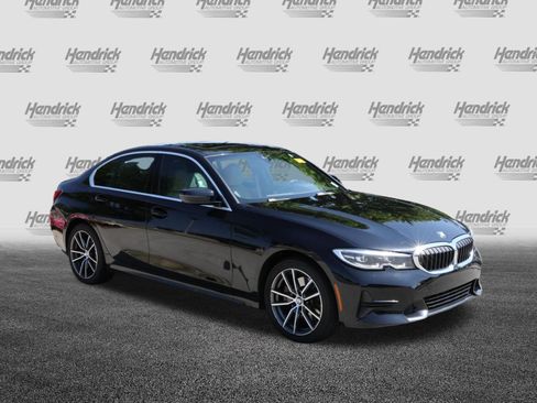 Used 2021 BMW 330i xDrive Sedan w/ Convenience Package AWD/4WD image 2