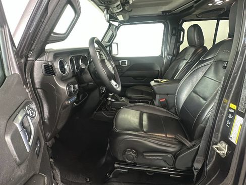 Used 2023 Jeep Wrangler Unlimited Sahara w/ Cold Weather Group AWD/4WD image 13