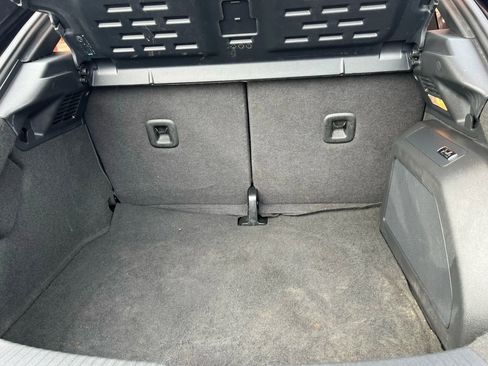 Used 2013 Volkswagen Beetle R-Line image 18