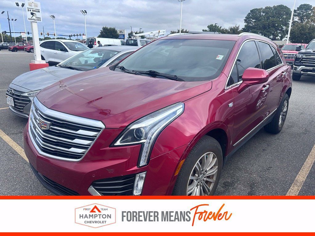 Used 2019 Cadillac XT5 Luxury FWD image 1