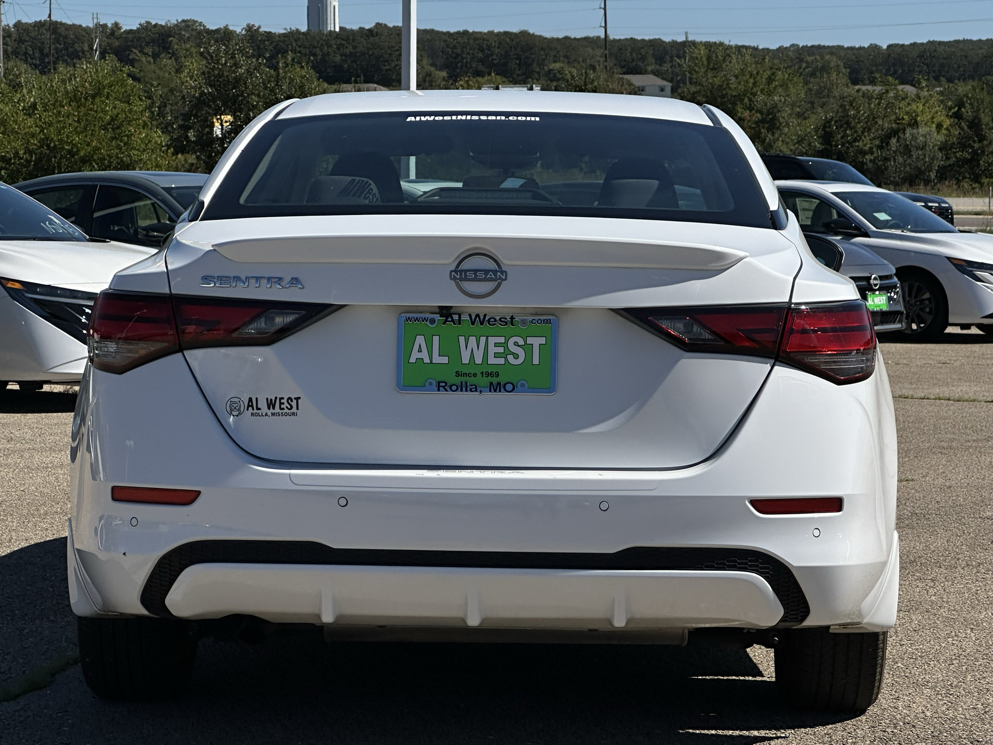 Used 2024 Nissan Sentra S FWD image 4