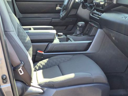 Used 2023 Toyota Tundra SR5 w/ SX Package AWD/4WD image 19