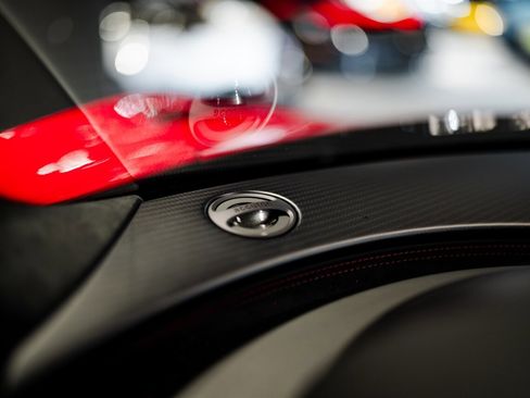 Used 2022 Bugatti Chiron Pur Sport image 38