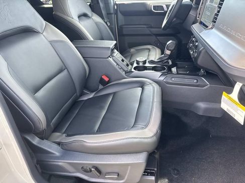 New 2026 Ford Bronco Outer Banks image 11