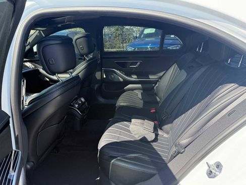 Used 2024 Mercedes-Benz S 500 4MATIC image 15