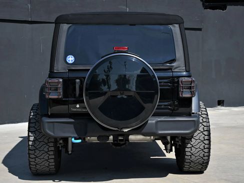 Used 2020 Jeep Wrangler Unlimited Sport AWD/4WD image 7