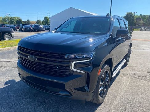 Used 2023 Chevrolet Tahoe RST w/ Luxury Package AWD/4WD image 3