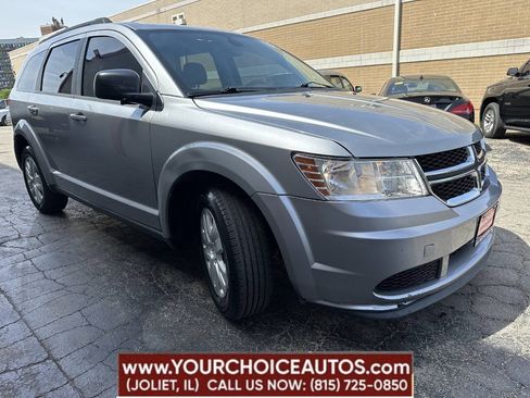 Used 2020 Dodge Journey SE FWD image 9