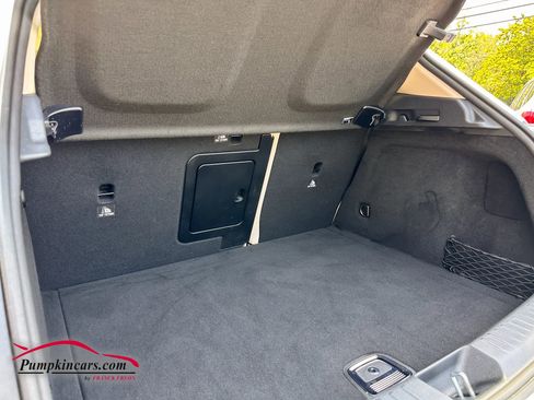 Used 2020 Mercedes-Benz GLA 250 4MATIC w/ Premium Package image 15