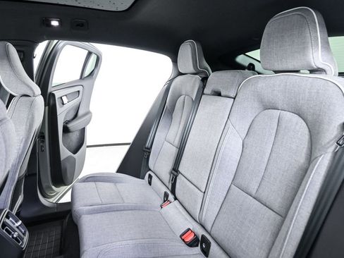 Used 2023 Volvo C40 P8 Recharge Ultimate w/ Protection Package Premier image 23