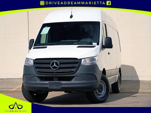 Used 2023 Mercedes-Benz Sprinter 2500 image 1