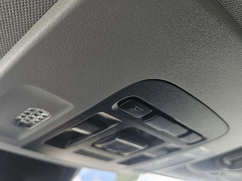 Used 2023 Toyota Camry SE w/ Audio Upgrade Package FWD image 15