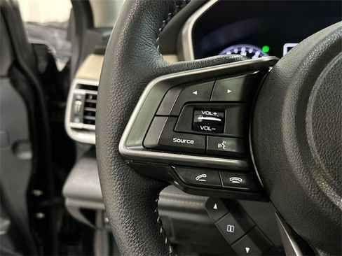 Used 2020 Subaru Outback Limited image 13