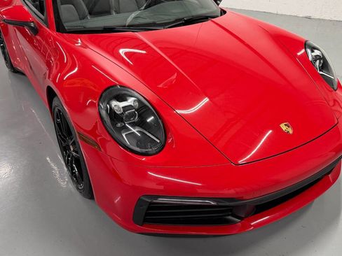 Used 2023 Porsche 911 Carrera image 5