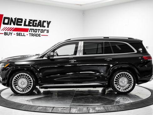 Used 2021 Mercedes-Benz Maybach GLS 600 4MATIC image 13