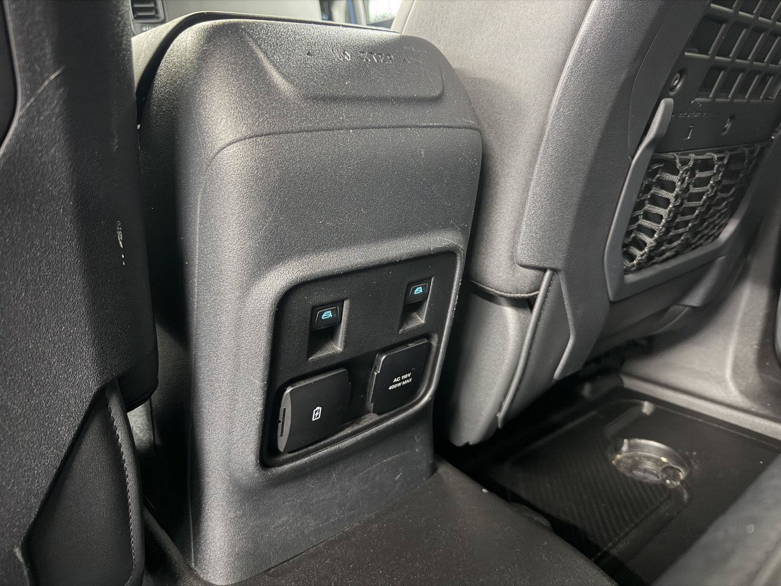 Used 2023 Ford Bronco Black Diamond AWD/4WD image 25