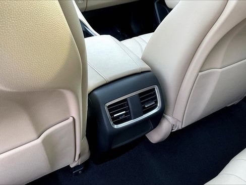Used 2023 Acura RDX FWD image 10