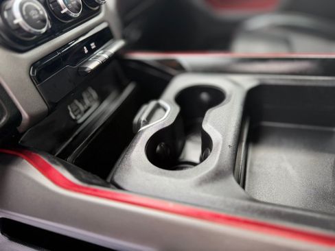 Used 2019 RAM 1500 Rebel AWD/4WD image 32
