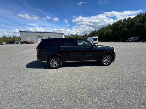 Used 2018 Dodge Durango SXT w/ 3rd Row Seating Group AWD/4WD image 30