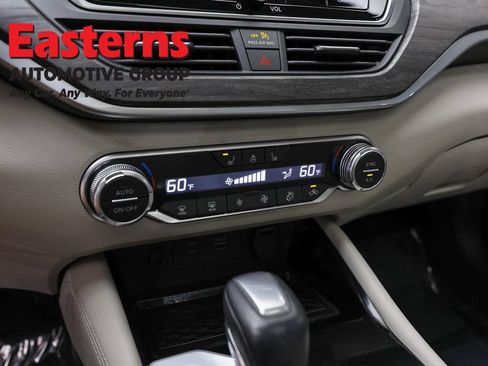 Used 2024 Nissan Altima 2.5 SL AWD/4WD image 20